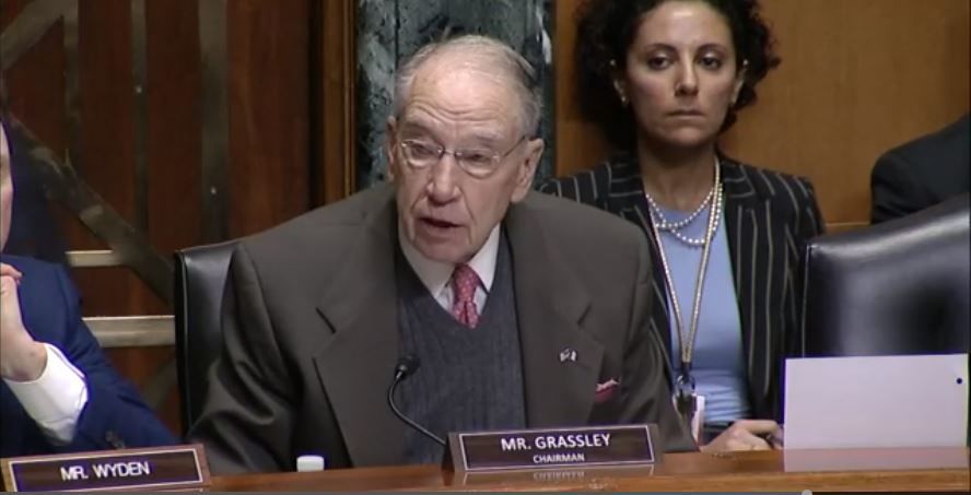 U.S. Senate committee advances USMCA